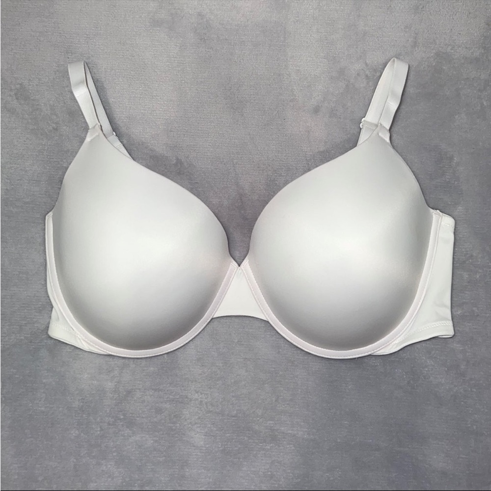 Victoria Secret PINK wear everywhere push up bra 38DD (38E)
